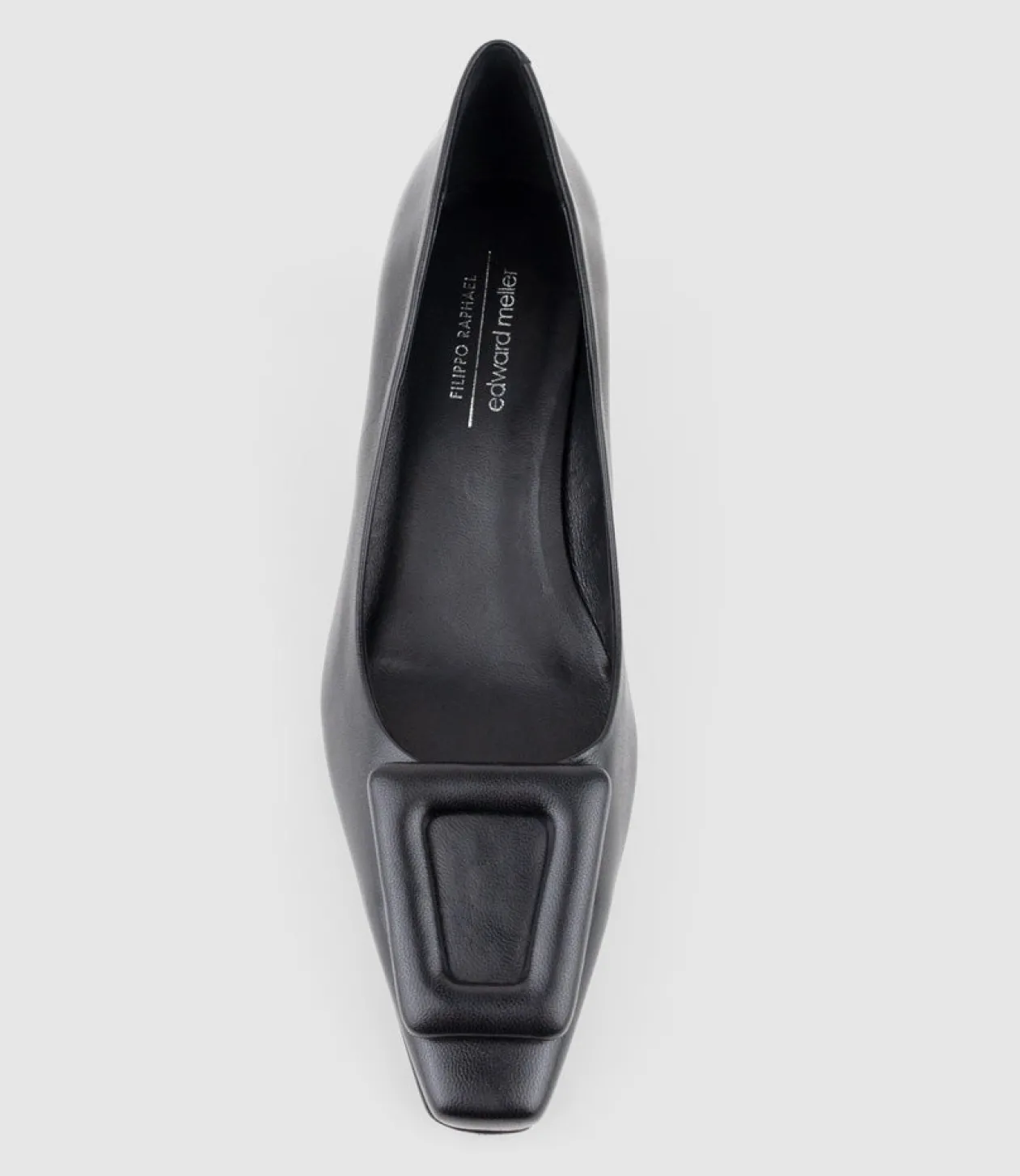Astra60 Pump With Trim In Black