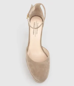 Cody110 Dorsay Platform Pump In Nude Suede