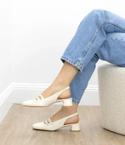 Dorit35 Squond Slingback Pump In Offwhite Crinkle
