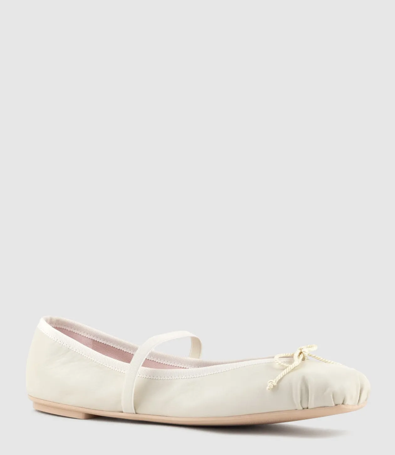 Eloise Square Toe Ballet In Offwhite