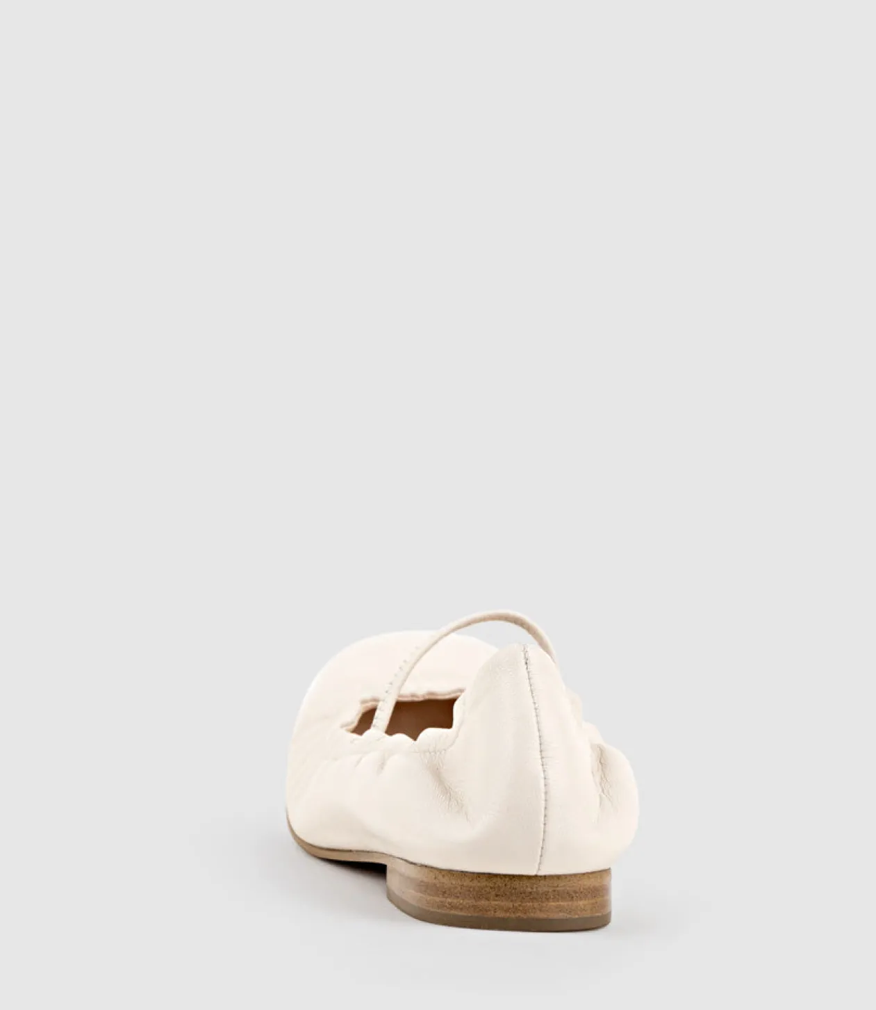 Firla Ballet With Strap In Offwhite