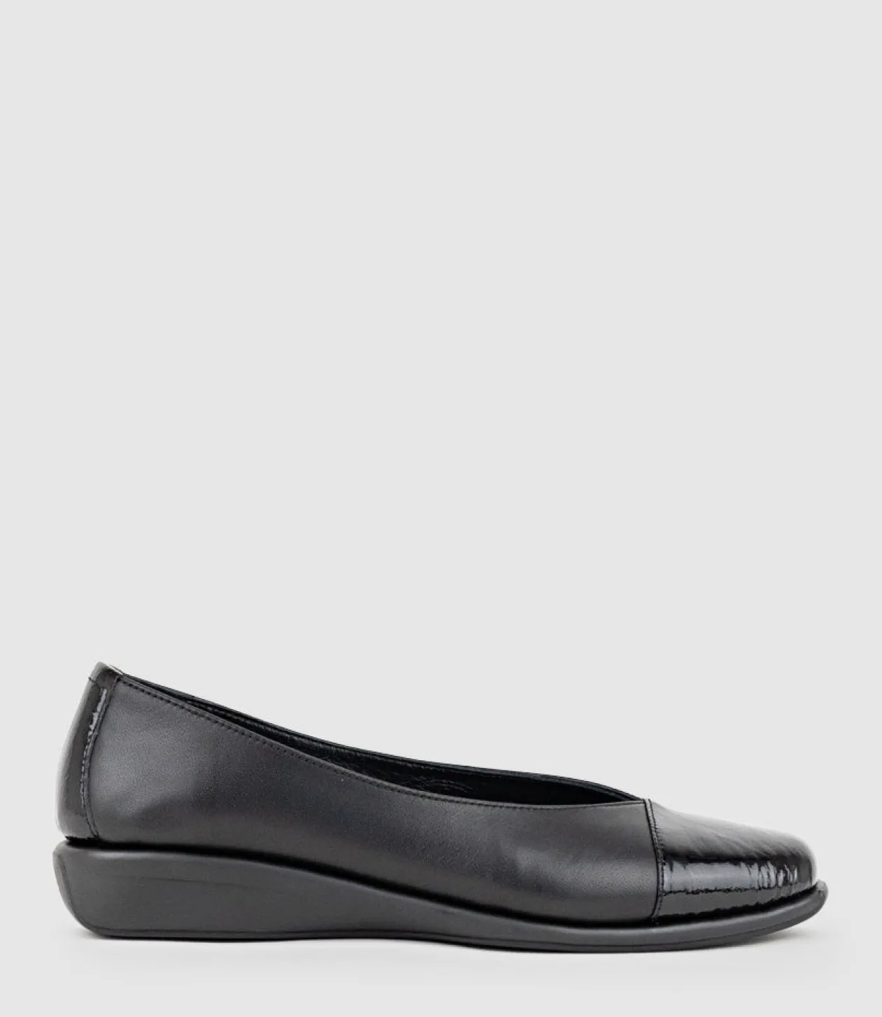 Frankly Cap Toe Comfort Ballet In Black