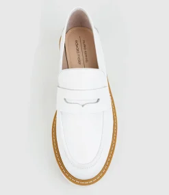 Gillian Moccasin On Chunky Sole In Offwhite