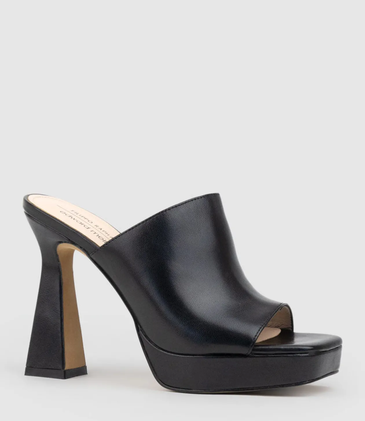 Isha110 Platform Slide In Black