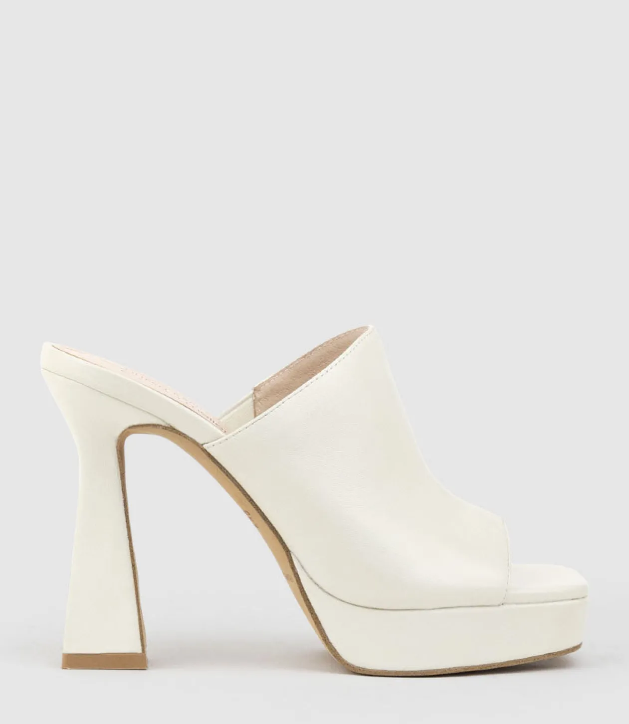 Isha110 Platform Slide In Offwhite
