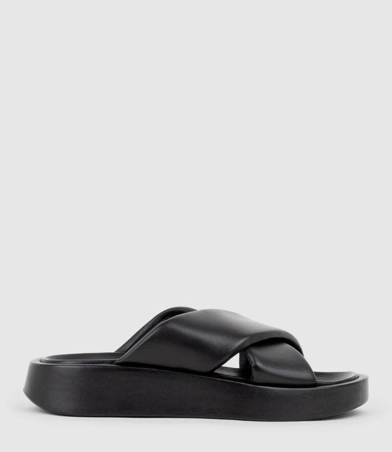 Kamir Crossover Slide On Chunky Unit In Black