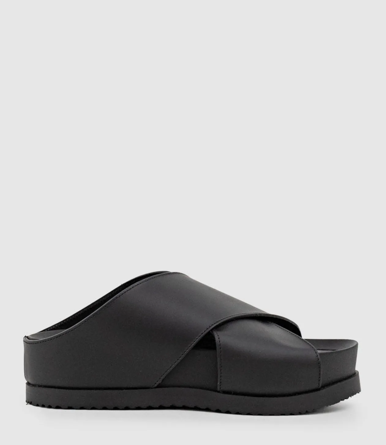 Kleese Crossover Slide In Black