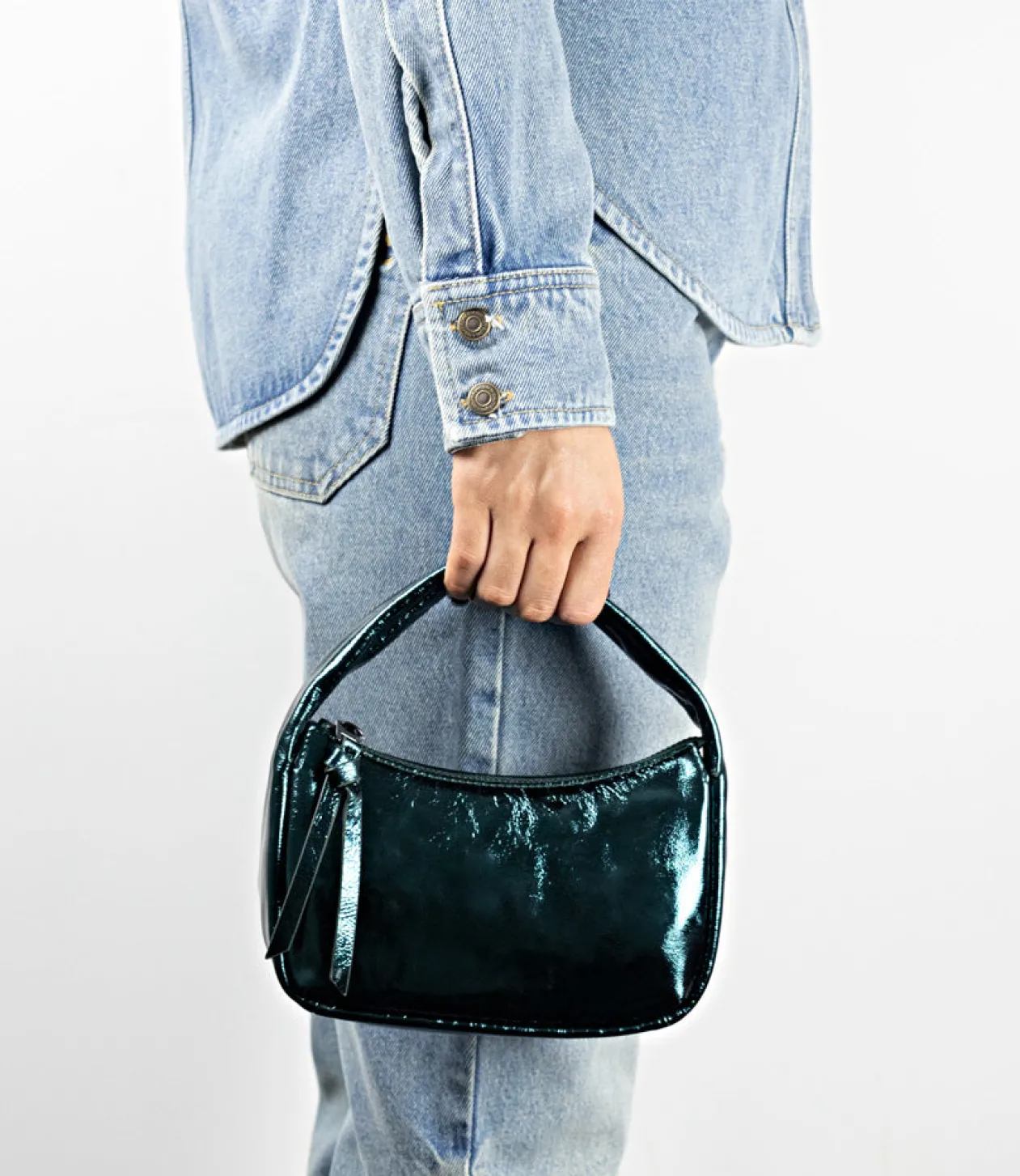 Nara Small Soft Bag In Peacock Crush