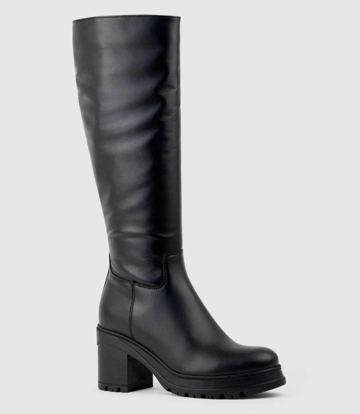Primrose Knee Boot On Rubber Heel In Black