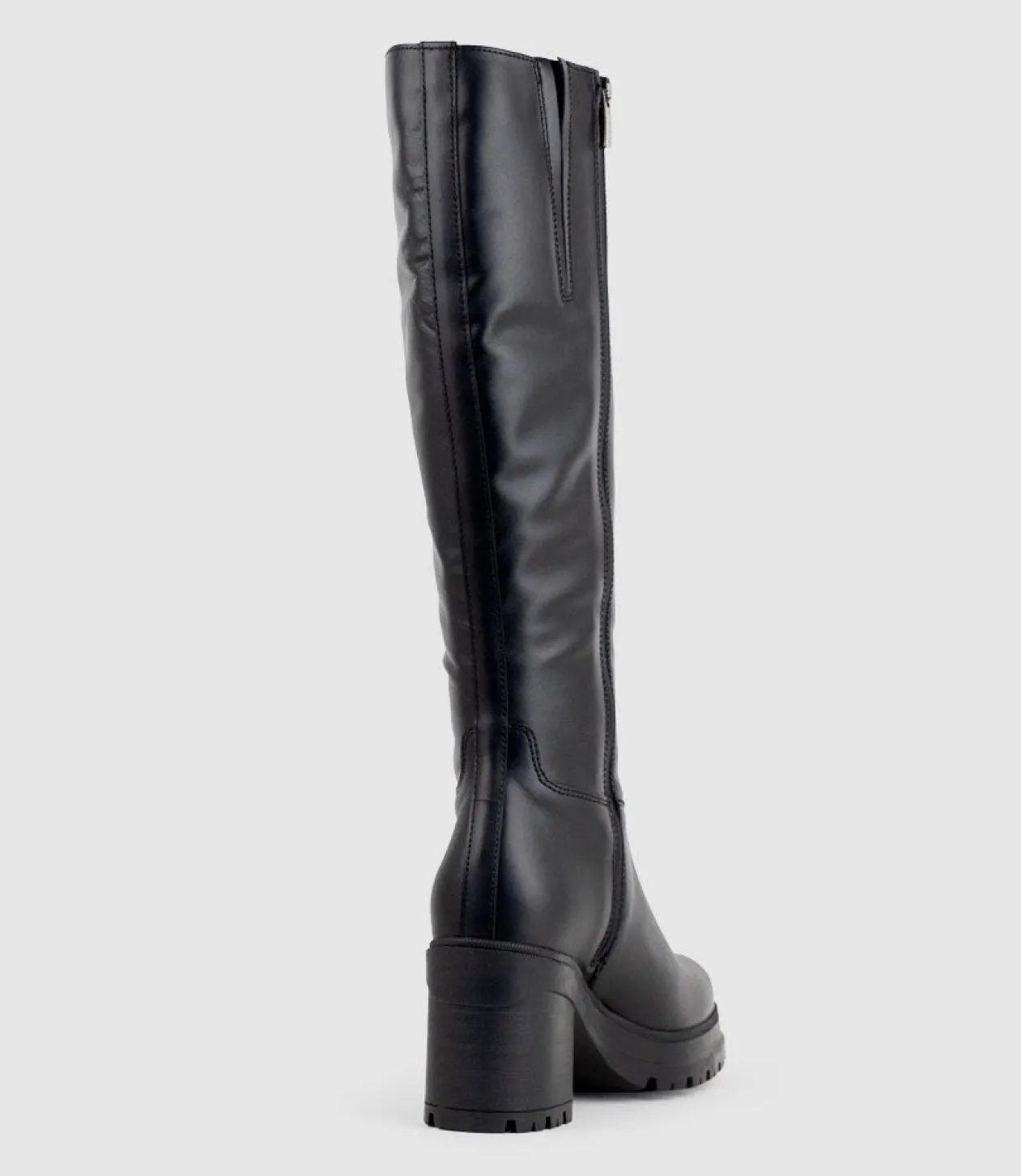 Primrose Knee Boot On Rubber Heel In Black