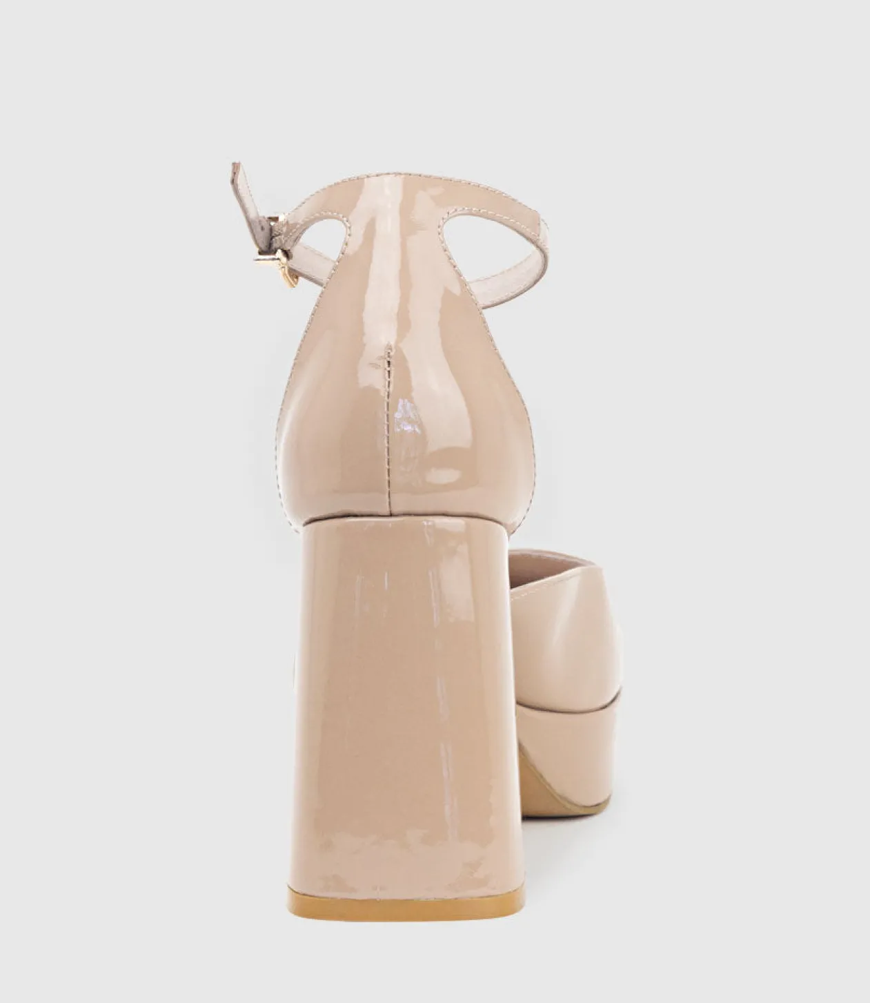 Rimini95 Closed Toe Platform Sandal In Nude Patent