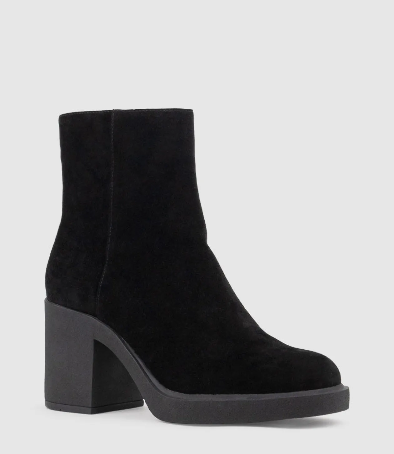 Ultra85 Ankle Boot On Unit In Black Suede