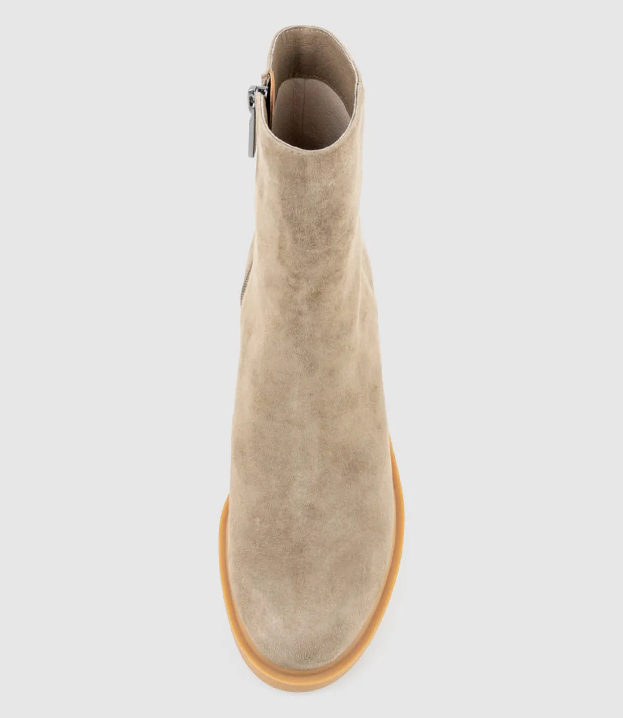 Ultra85 Ankle Boot On Unit In Latte Suede