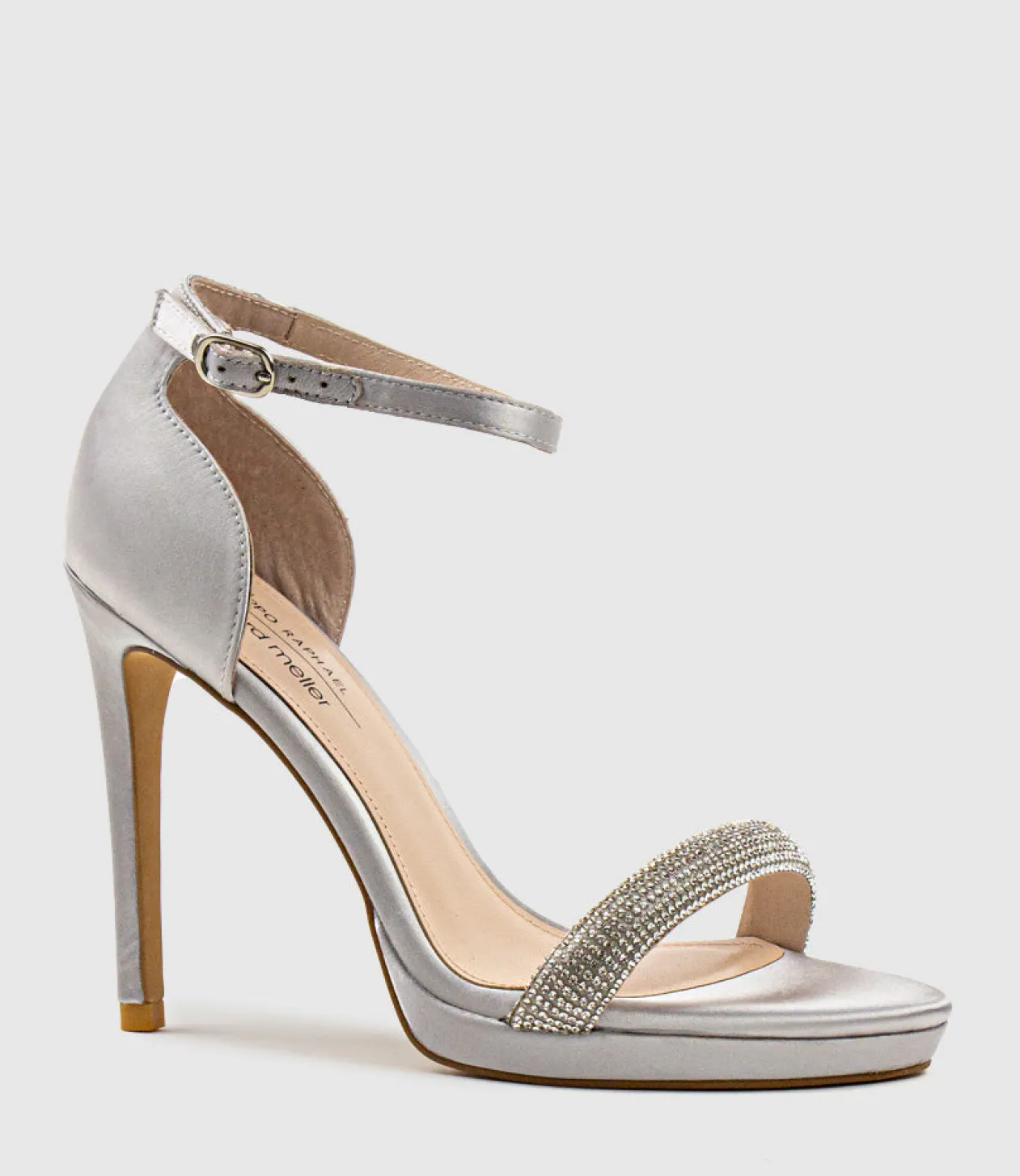Wistful110 Diamond Band Platform Sandal In Silver Satin